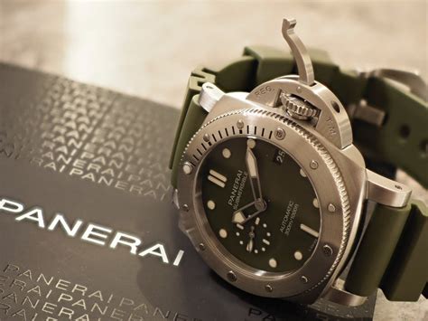 panerai watch winding direction